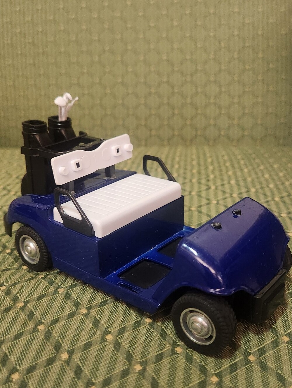 Lowe's Blue Golf Cart Model Toy with White Seat